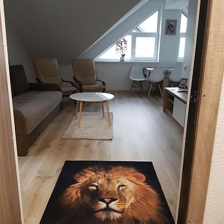Liuto Apartamentai Juodkrantė エクステリア 写真
