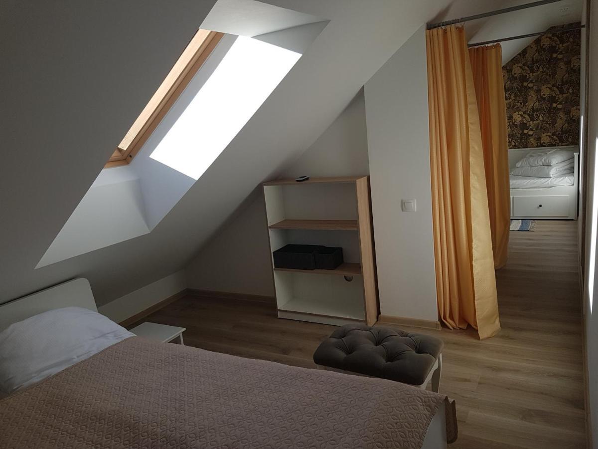 Liuto Apartamentai Juodkrantė エクステリア 写真